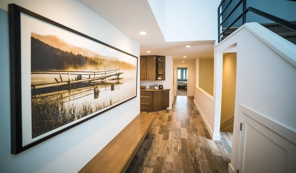 Interior hallway entrance area at Golf Lane