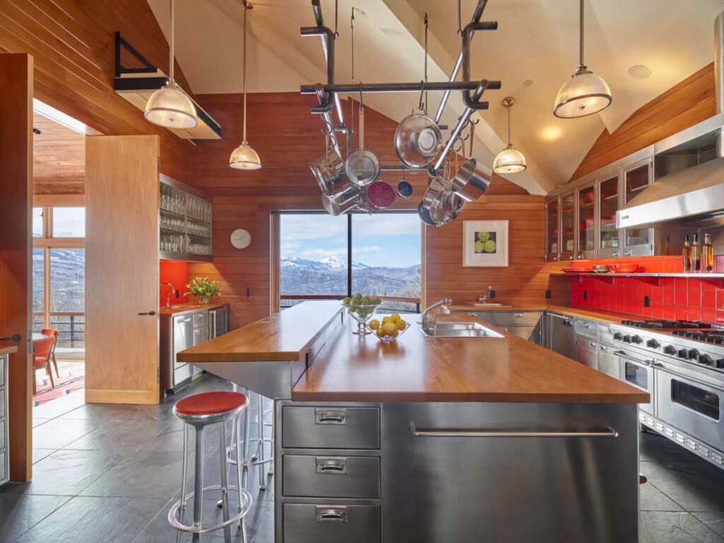 Side view of kitchen area at Starwood Development